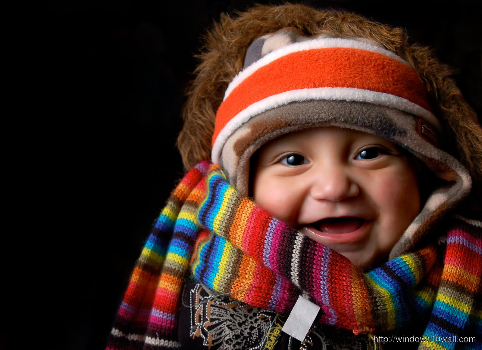 Sweet Little Baby Laugh out Loud Picture