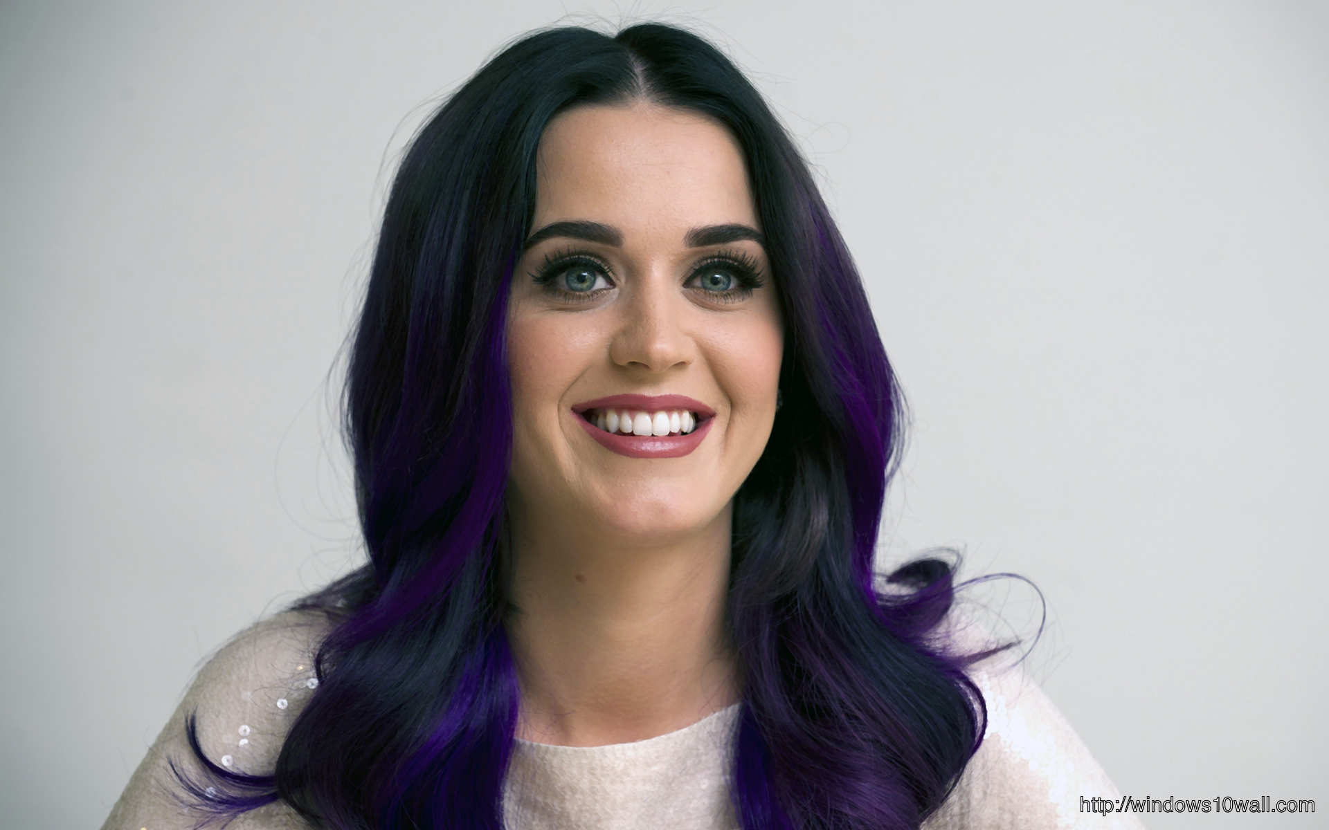 Katy Perry Smile Wallpaper