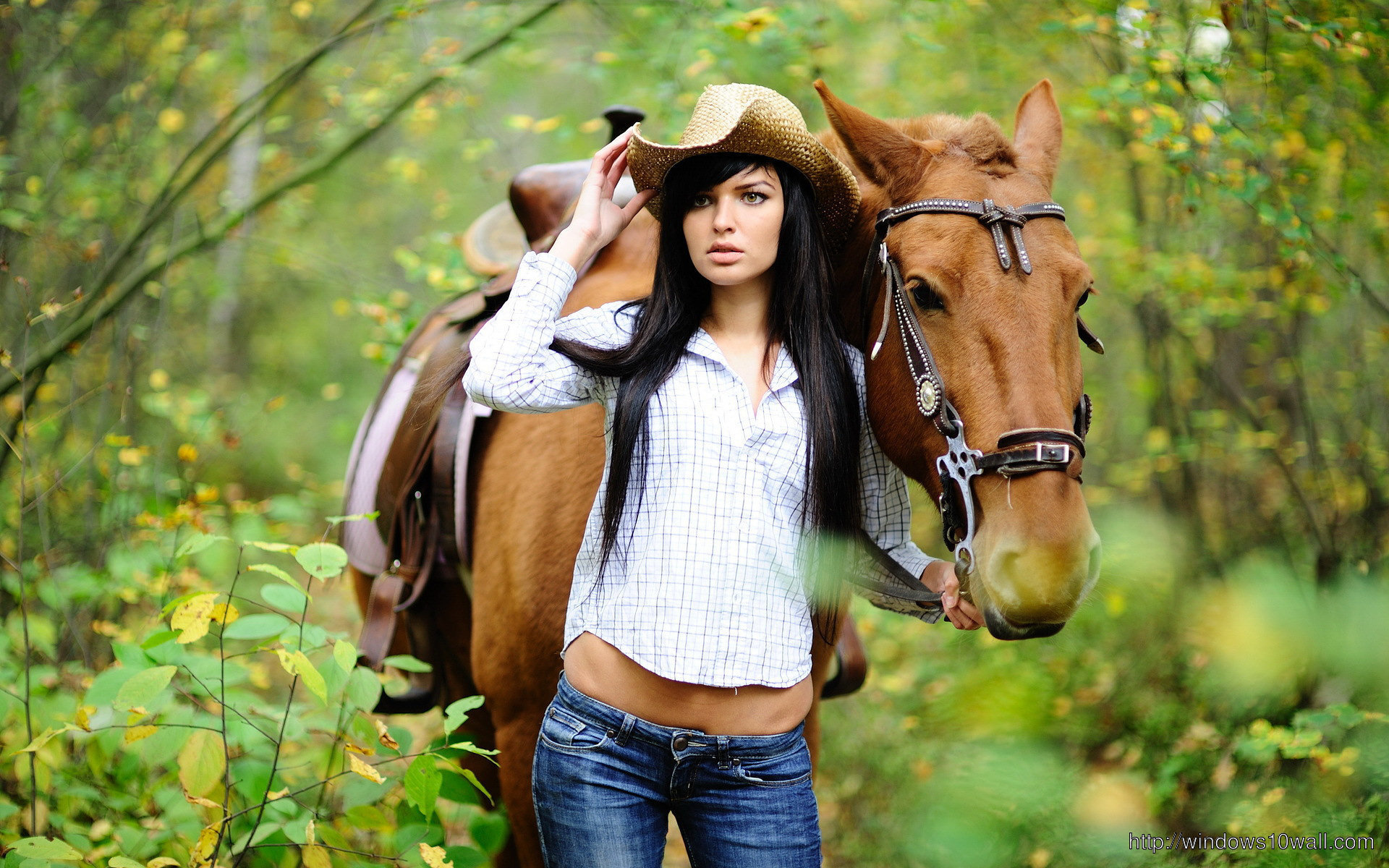 Beautiful Girl And Horse Wallpaper
