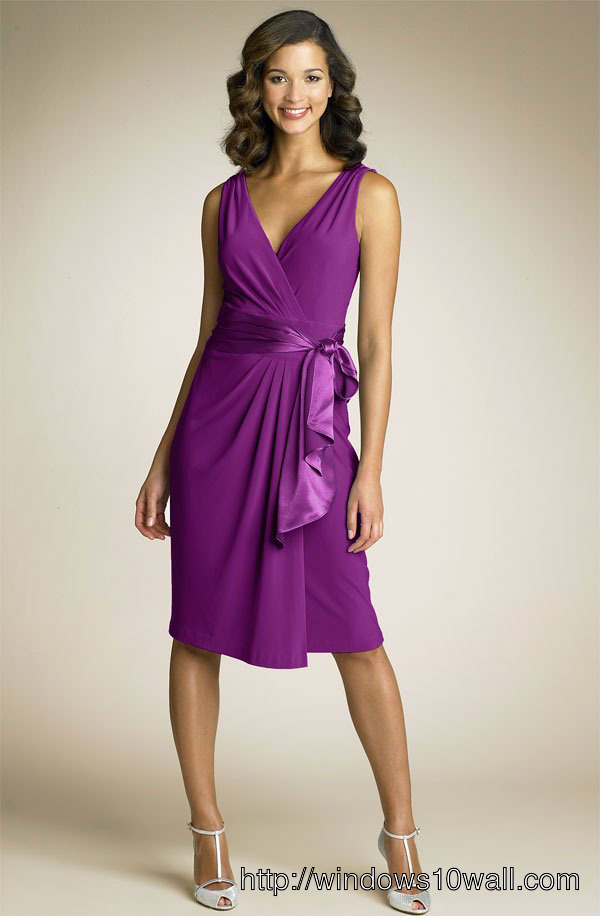 trendy-purple-dresses-for-wedding-dress-background-wallpaper