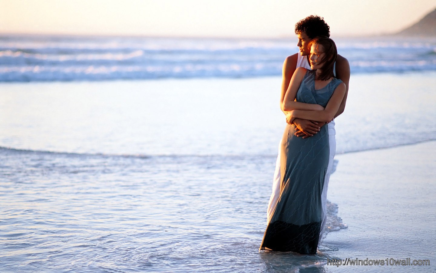 105+ Romantic Couple On Beach Wallpaper Terbaru