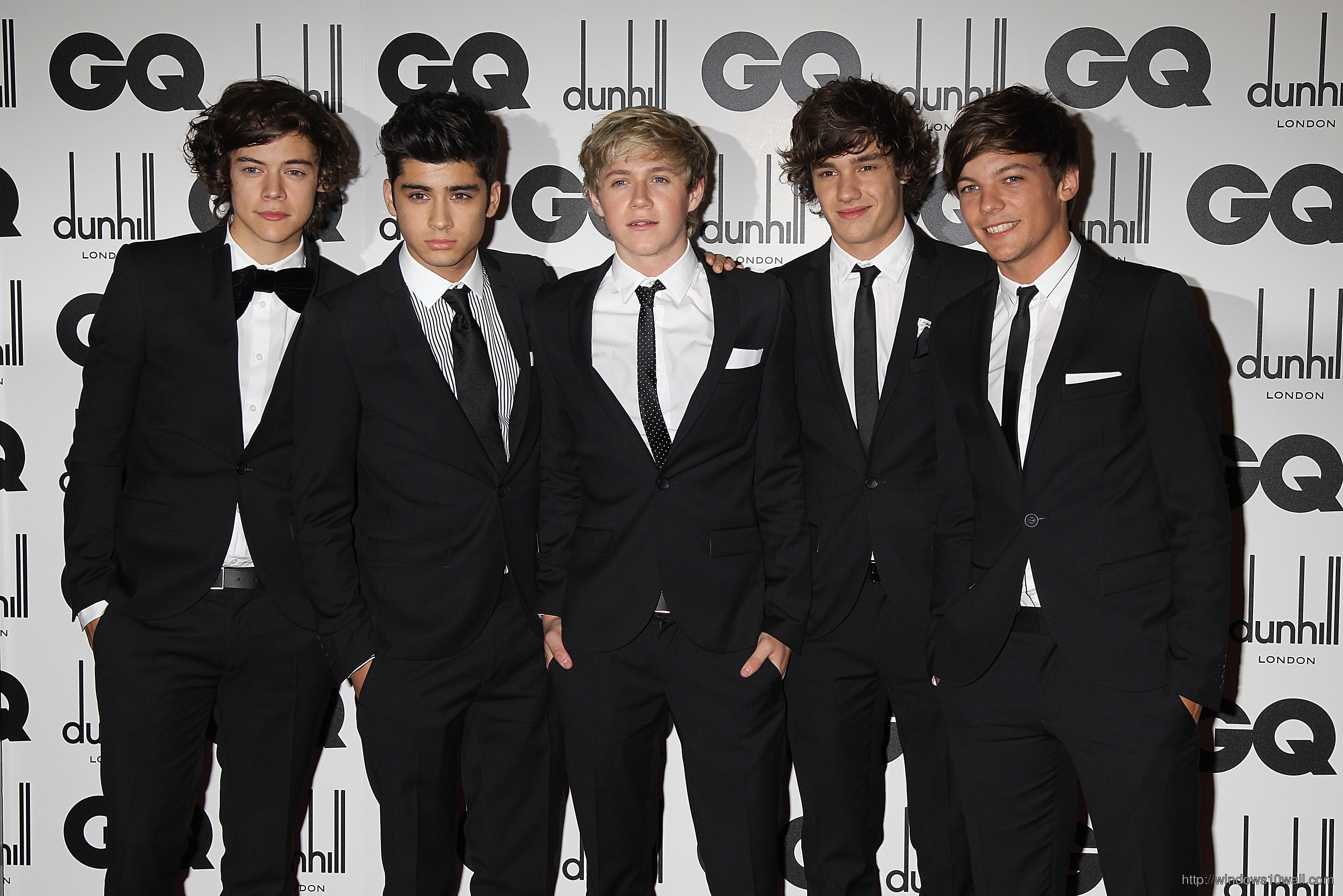 One Direction in Black Suit Wallpaper