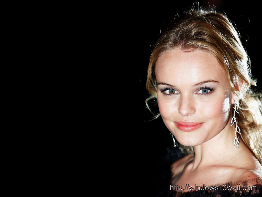 Movie Star Kate Bosworth in Black Background Wallpaper