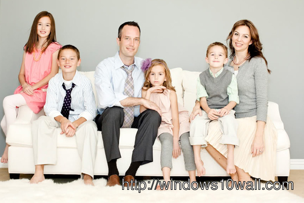 Family Picture Ideas on Sofa Background Wallpaper