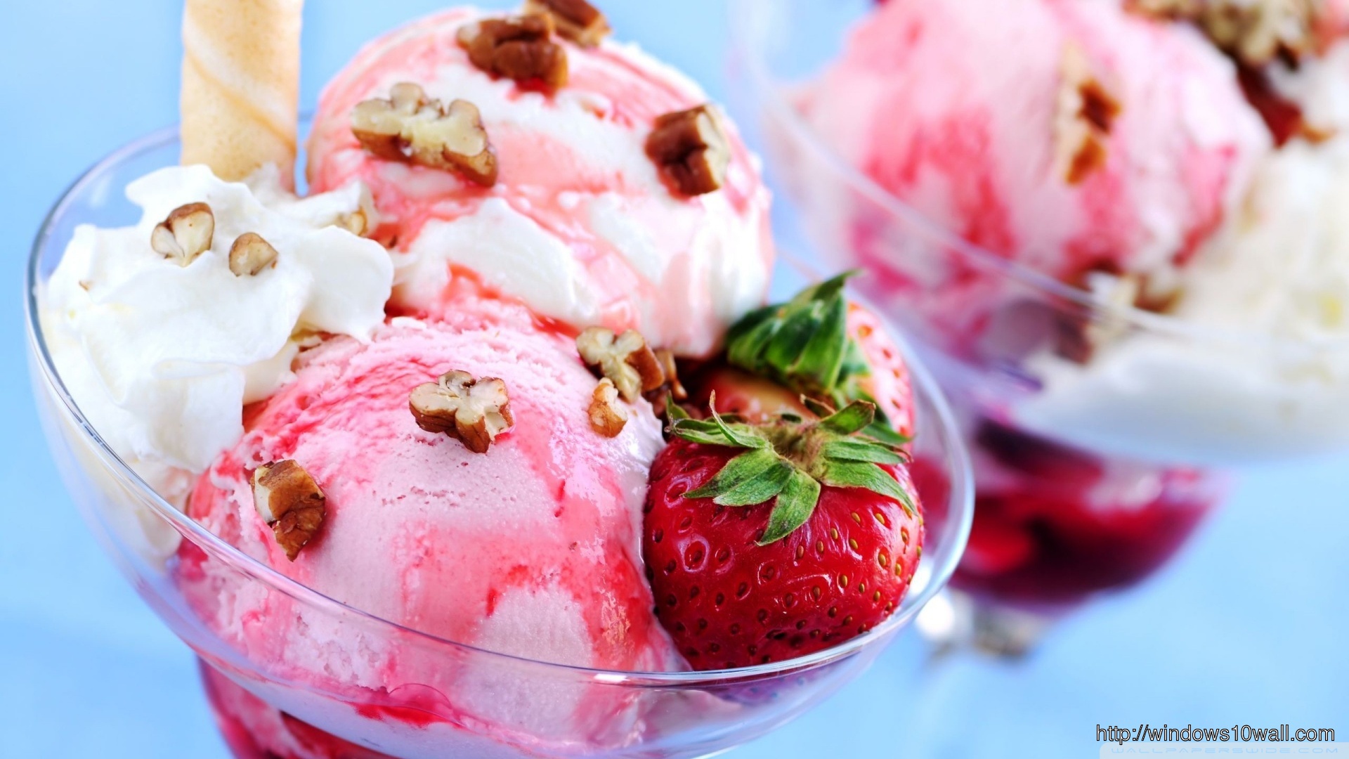 Cool Strawberry Ice Cream